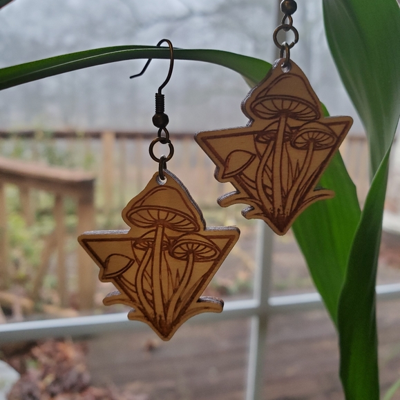 Jewelry - Wood earrings